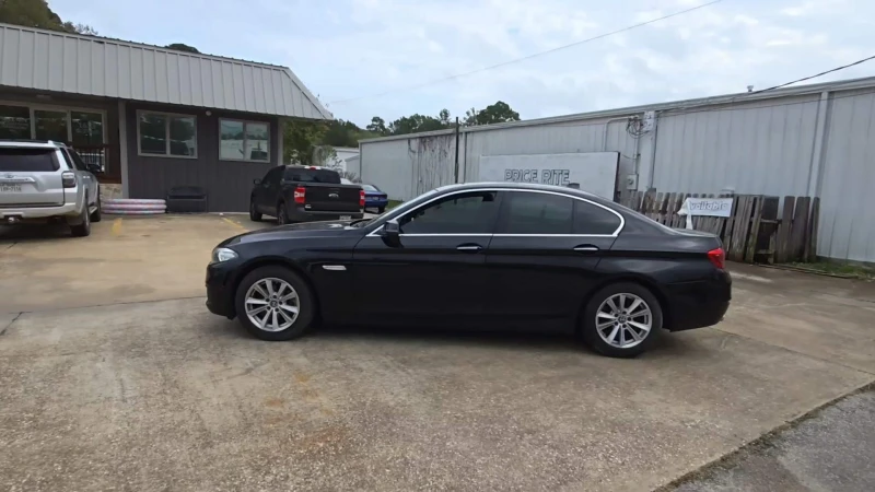 BMW 528 xDrive, снимка 2 - Автомобили и джипове - 48677946