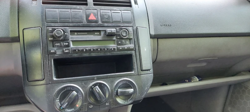 VW Polo 1, 2 12V, снимка 7 - Автомобили и джипове - 51099482