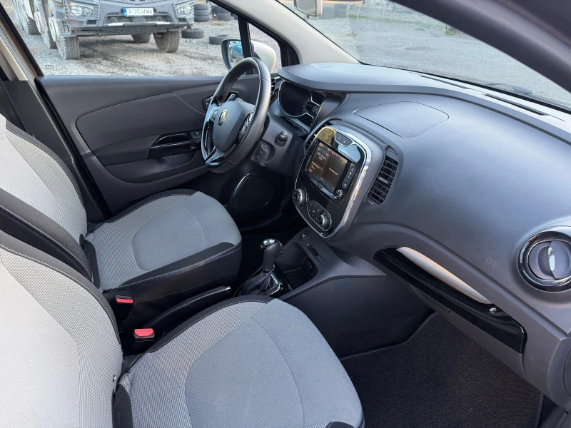 Renault Captur 1, 2i 93km automatic , снимка 11 - Автомобили и джипове - 52237101