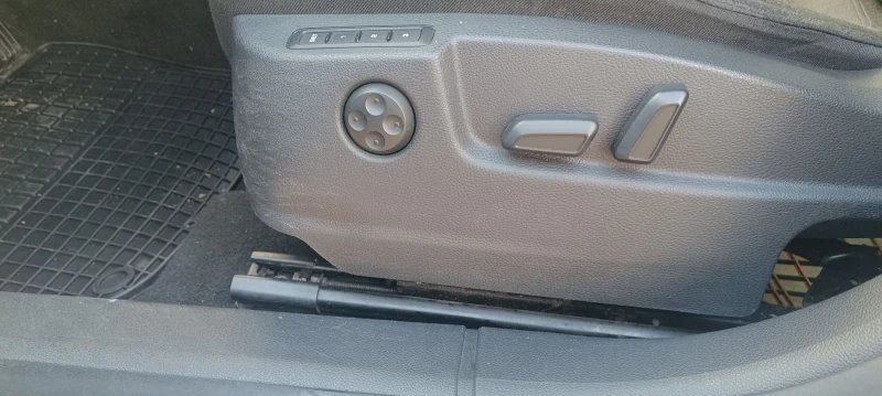 Skoda Superb 1.6 TDI 105k.c , снимка 11 - Автомобили и джипове - 52831901