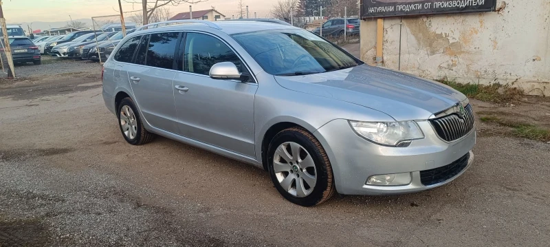 Skoda Superb 1.6 TDI 105k.c , снимка 8 - Автомобили и джипове - 52831901