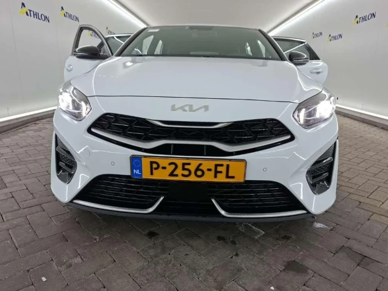 Kia Pro ceed GT LINE / , снимка 2 - Автомобили и джипове - 53184699