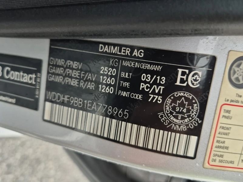 Mercedes-Benz E 500 * 550 SPORT * CARFAX * БЕЗ ПЪРВОНАЧАЛНА ВНОСКА, снимка 15 - Автомобили и джипове - 53210740