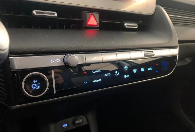 Hyundai Ioniq 5 DYNAMIQ/235HP/4WD/CAM/LED/ACC/KLESS/764g, снимка 10 - Автомобили и джипове - 53372351