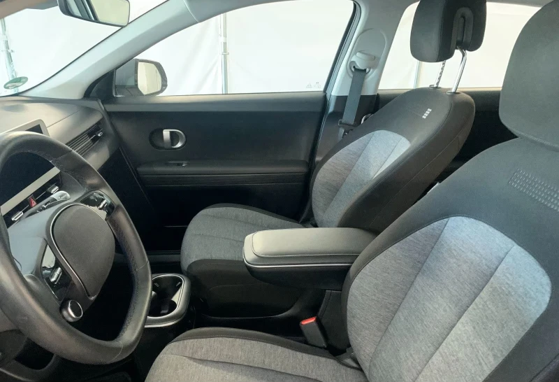 Hyundai Ioniq 5 DYNAMIQ/235HP/4WD/CAM/LED/ACC/KLESS/764g, снимка 5 - Автомобили и джипове - 53372351