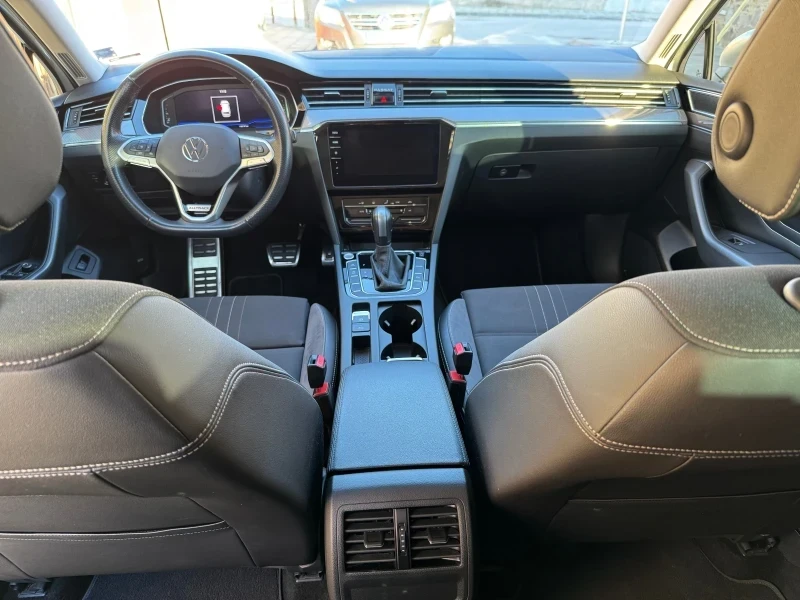 VW Passat B8.5 ALLTRACK 4x4 DISTRONIC FULL LED  - изображение 7