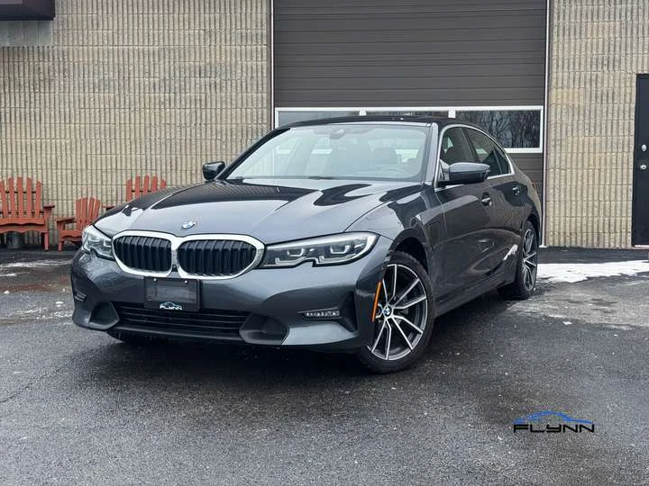 BMW 330 330e xDrive Plug-in Hybrid! Rare!