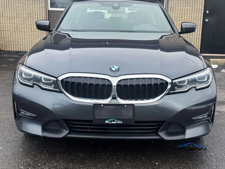 BMW 330 330e xDrive Plug-in Hybrid! Rare!, снимка 2 - Автомобили и джипове - 54340679