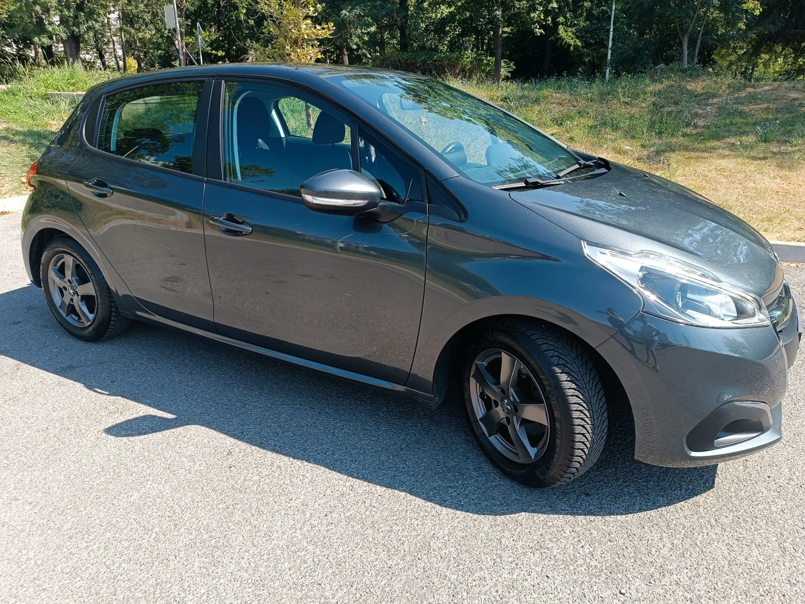 Peugeot 208, снимка 1