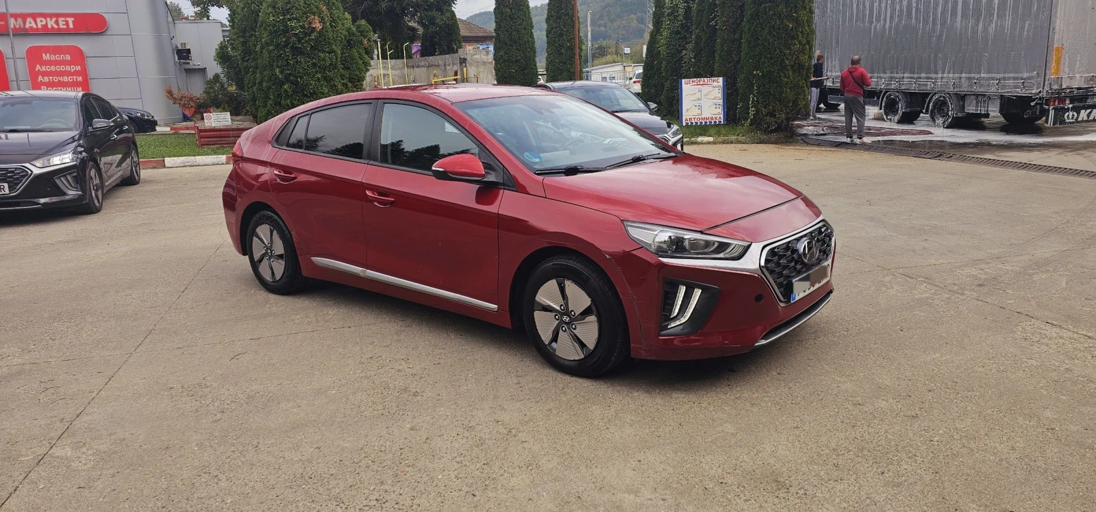 Hyundai Ioniq Hybrid-2022г.- 110.000км - изображение 10