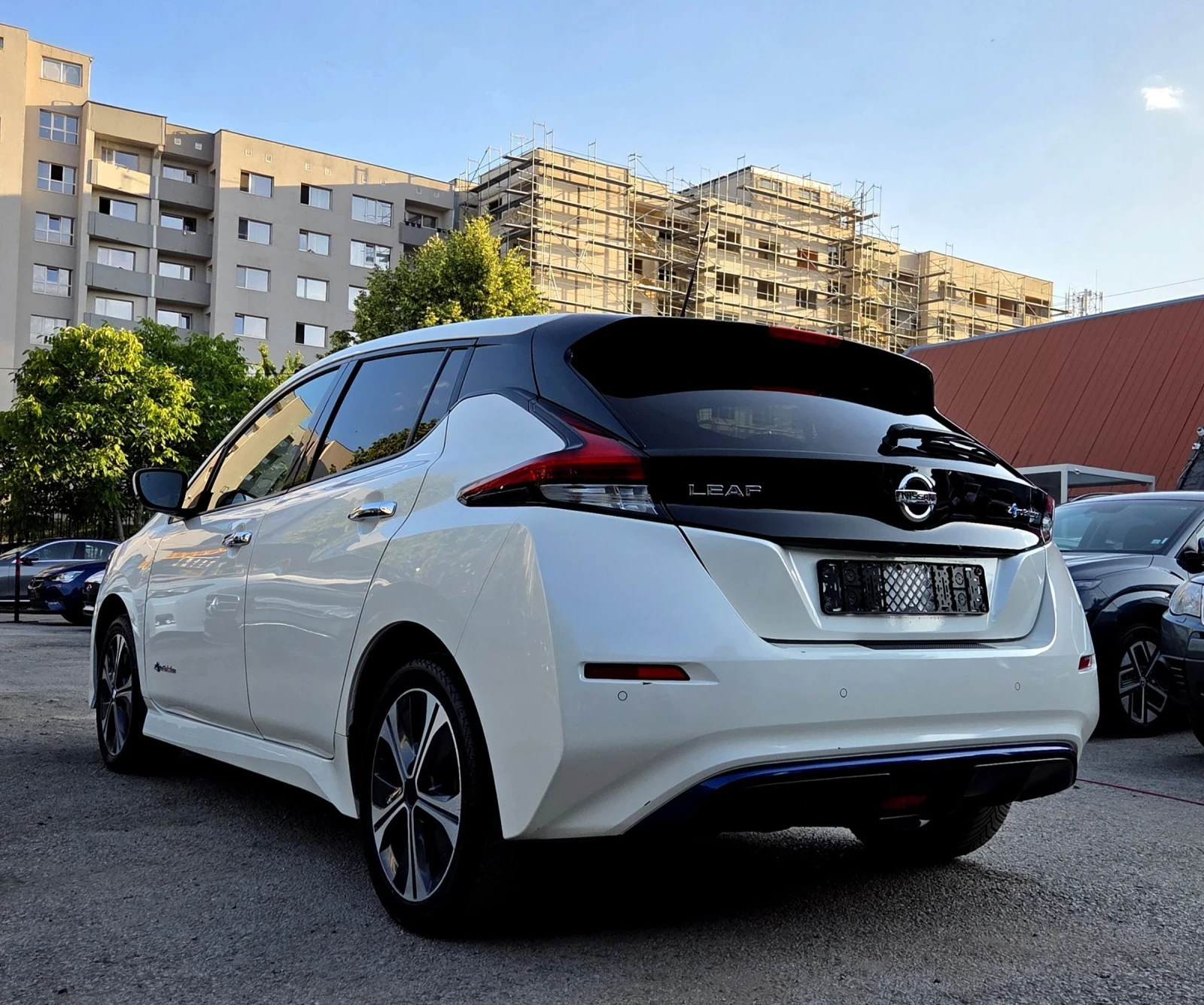 Nissan Leaf  62kwh/TEKNA/Full LED/BOSSE - изображение 6