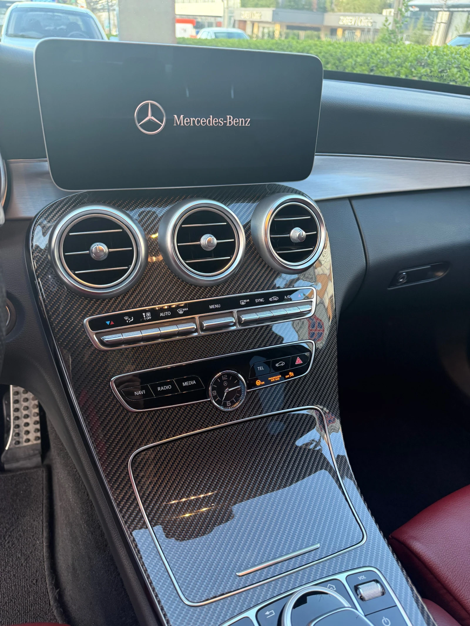 Mercedes-Benz C 300 4Matic AMG - изображение 5