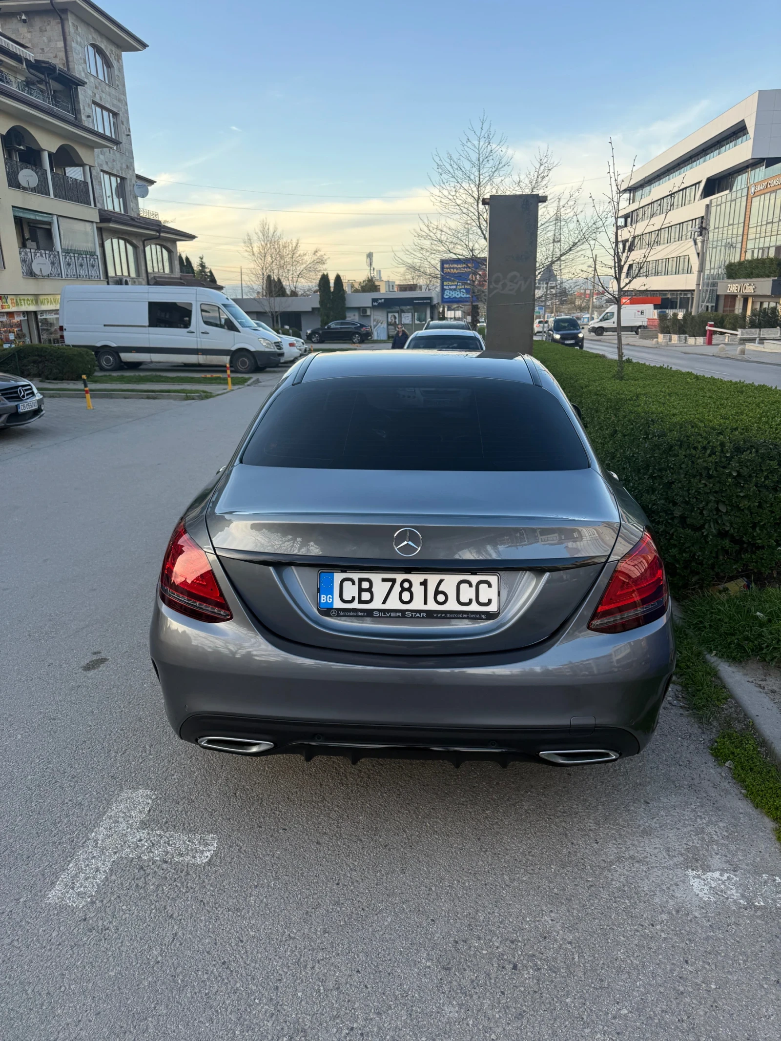 Mercedes-Benz C 300 4Matic AMG - изображение 3