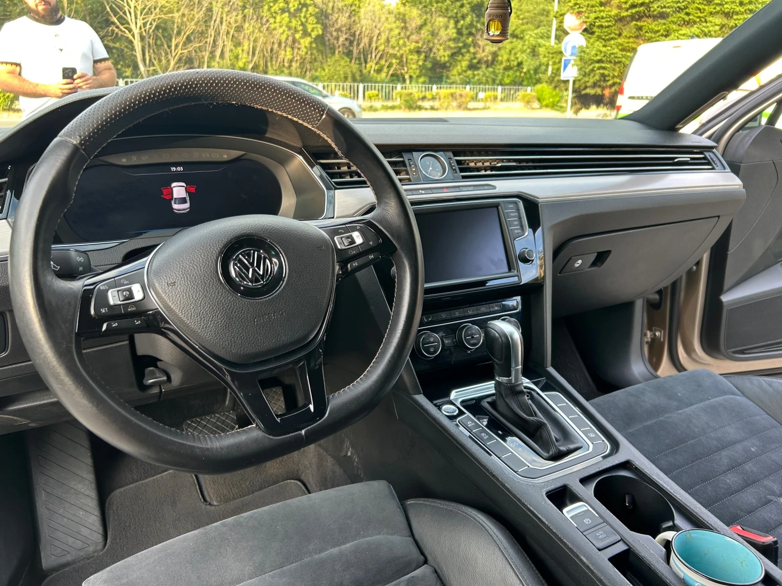 VW Passat  - изображение 2