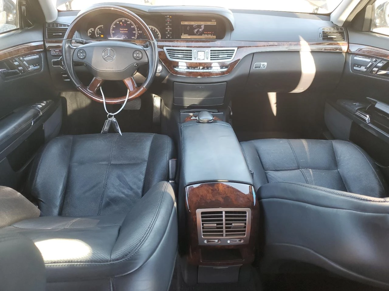 Mercedes-Benz S 550 ПЕРФЕКТНА* РЕАЛНИ КМ - изображение 7