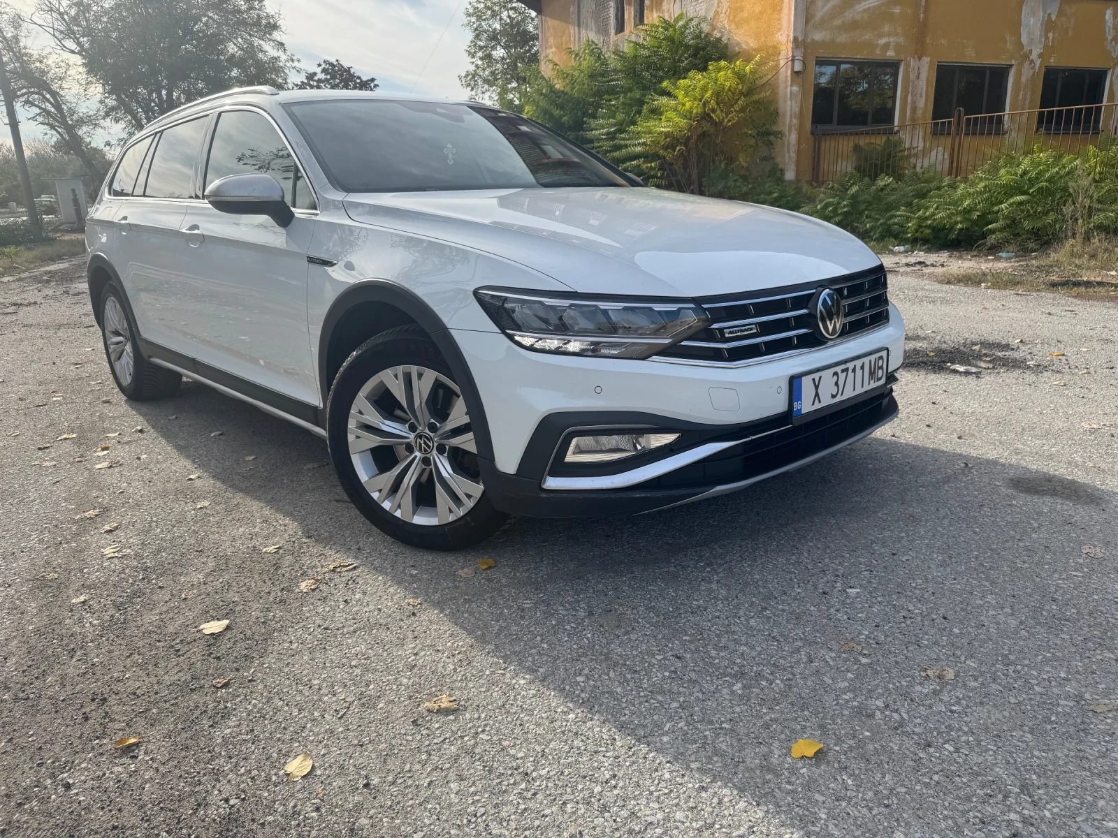 VW Passat B8.5 ALLTRACK 4x4 DISTRONIC FULL LED  - изображение 2