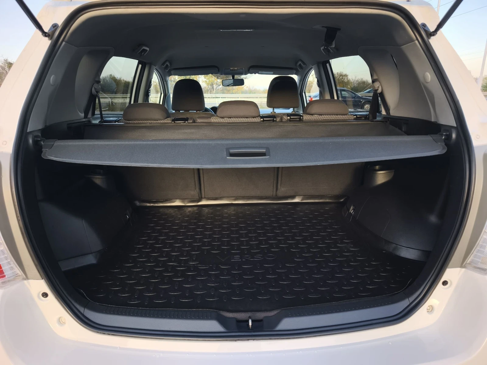 Toyota Verso 1.6i 132kc EVRO 6B FULL SERVICE IN TOYOTA  | Mobile.bg   11