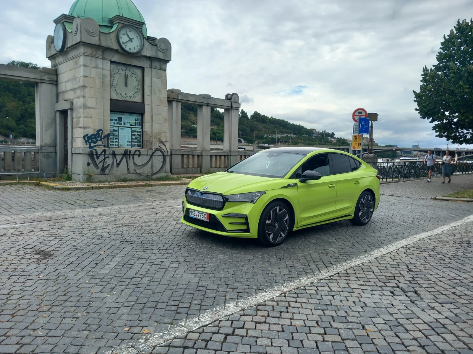 Skoda Enyaq vRS | Mobile.bg � ����������� 13
