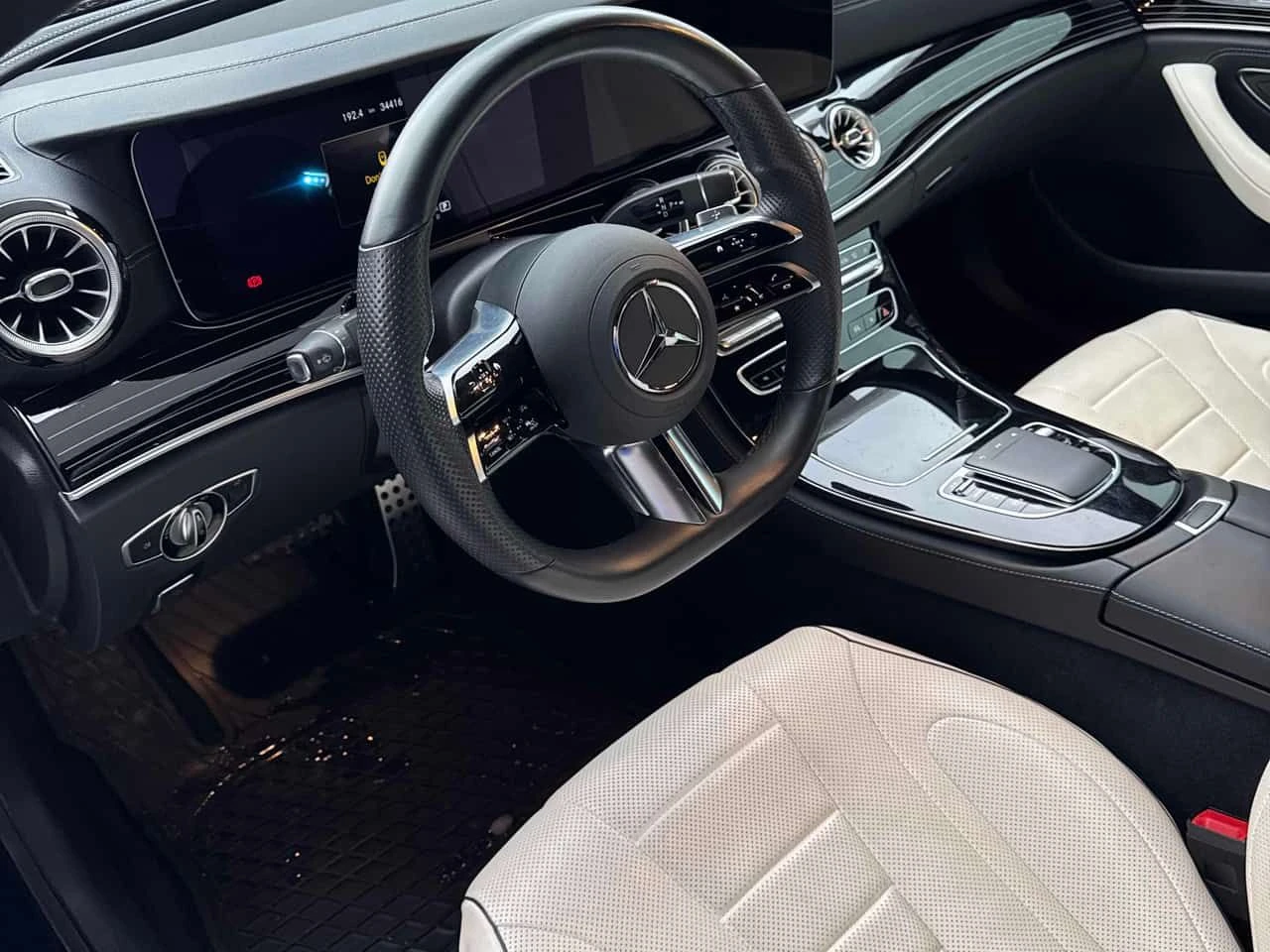 Mercedes-Benz CLS 450 /360/DISTRONIC/BURMESTER, снимка 5 - Автомобили и джипове - 53923983