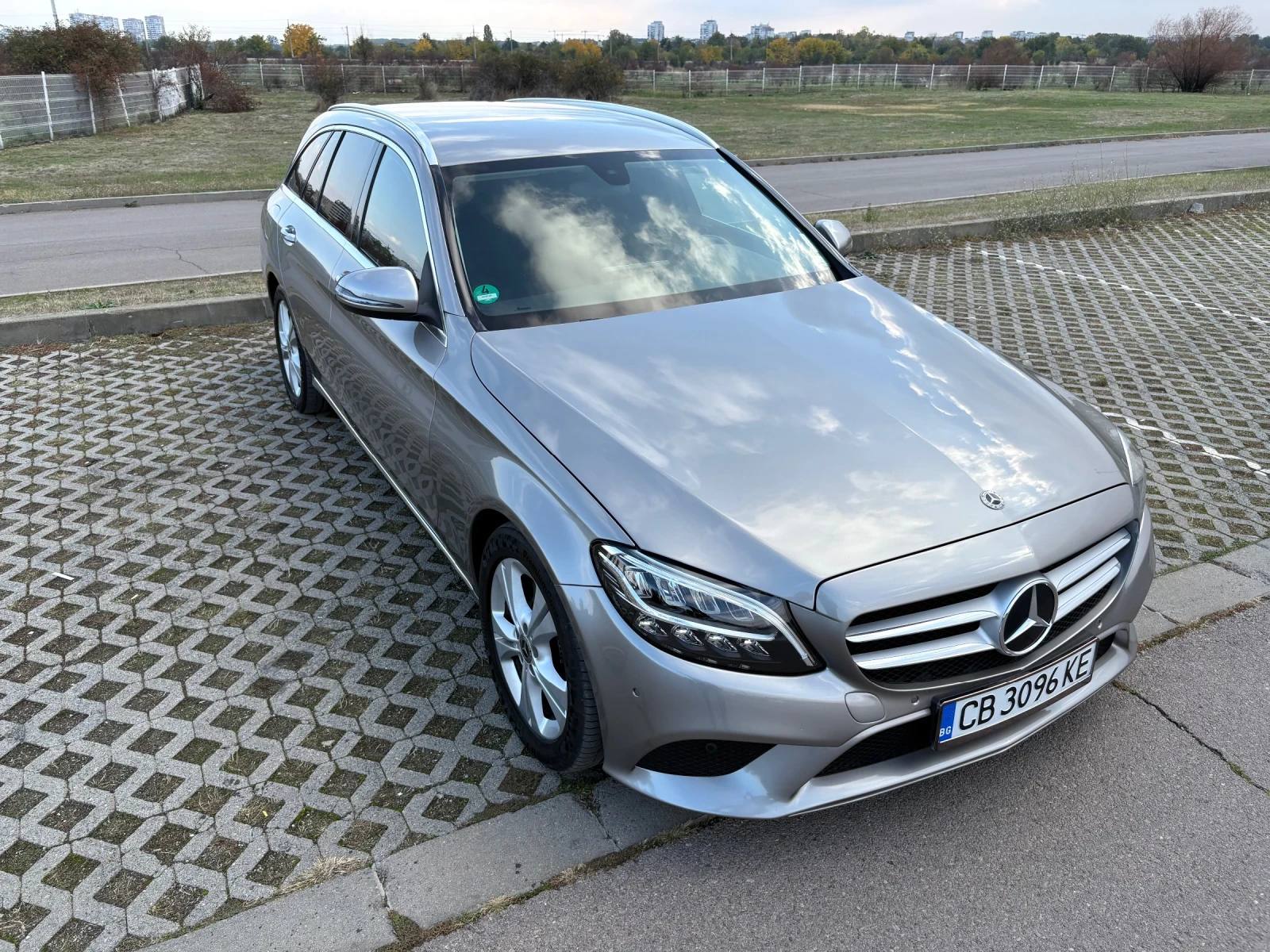 Mercedes-Benz C 200, снимка 6 - Автомобили и джипове - 54007802