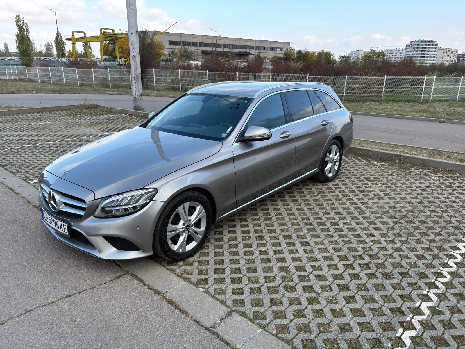 Mercedes-Benz C 200, снимка 2 - Автомобили и джипове - 54007802