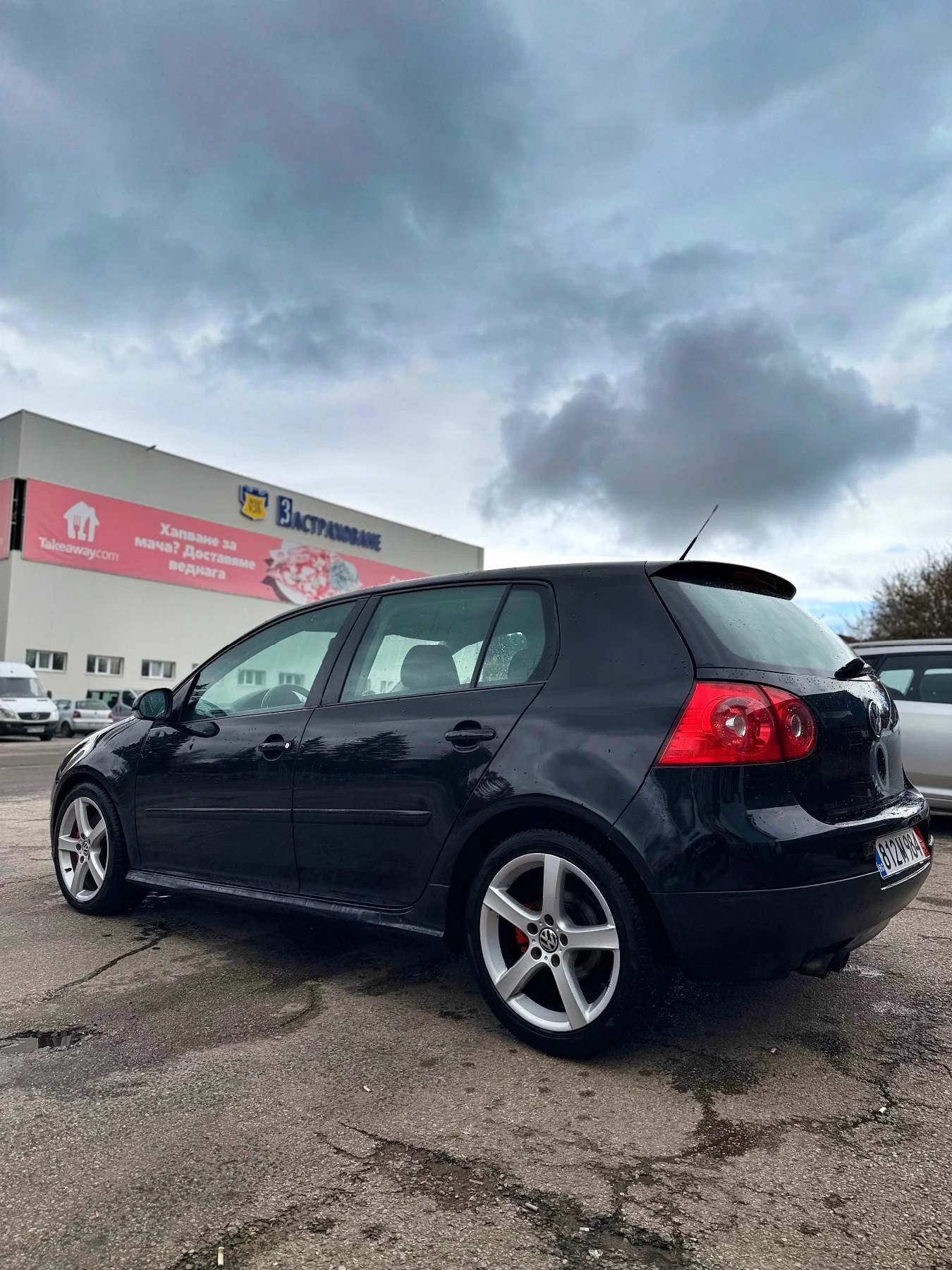 VW Golf 2.0TDI GT, снимка 6 - Автомобили и джипове - 54009800