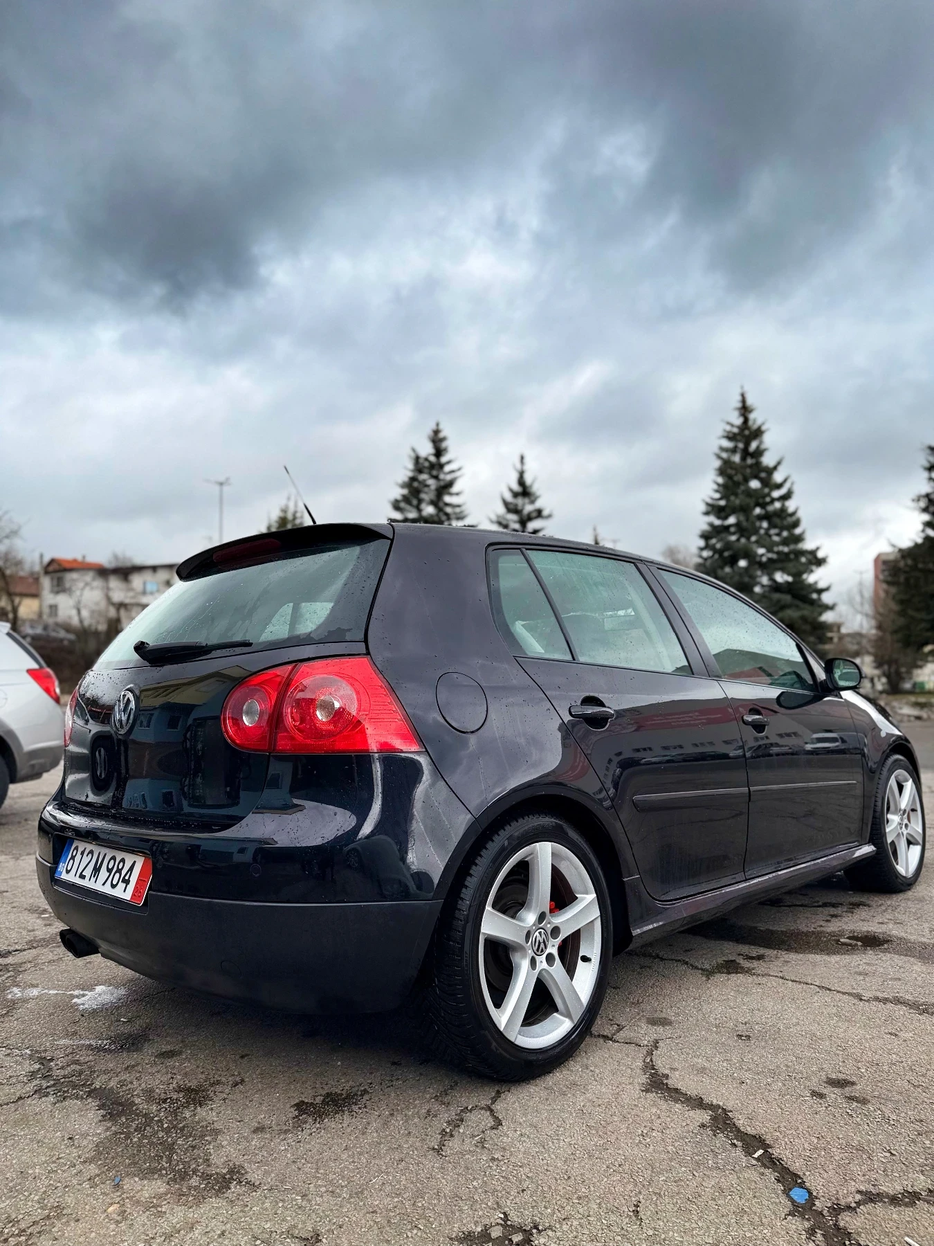 VW Golf 2.0TDI GT, снимка 4 - Автомобили и джипове - 54009800