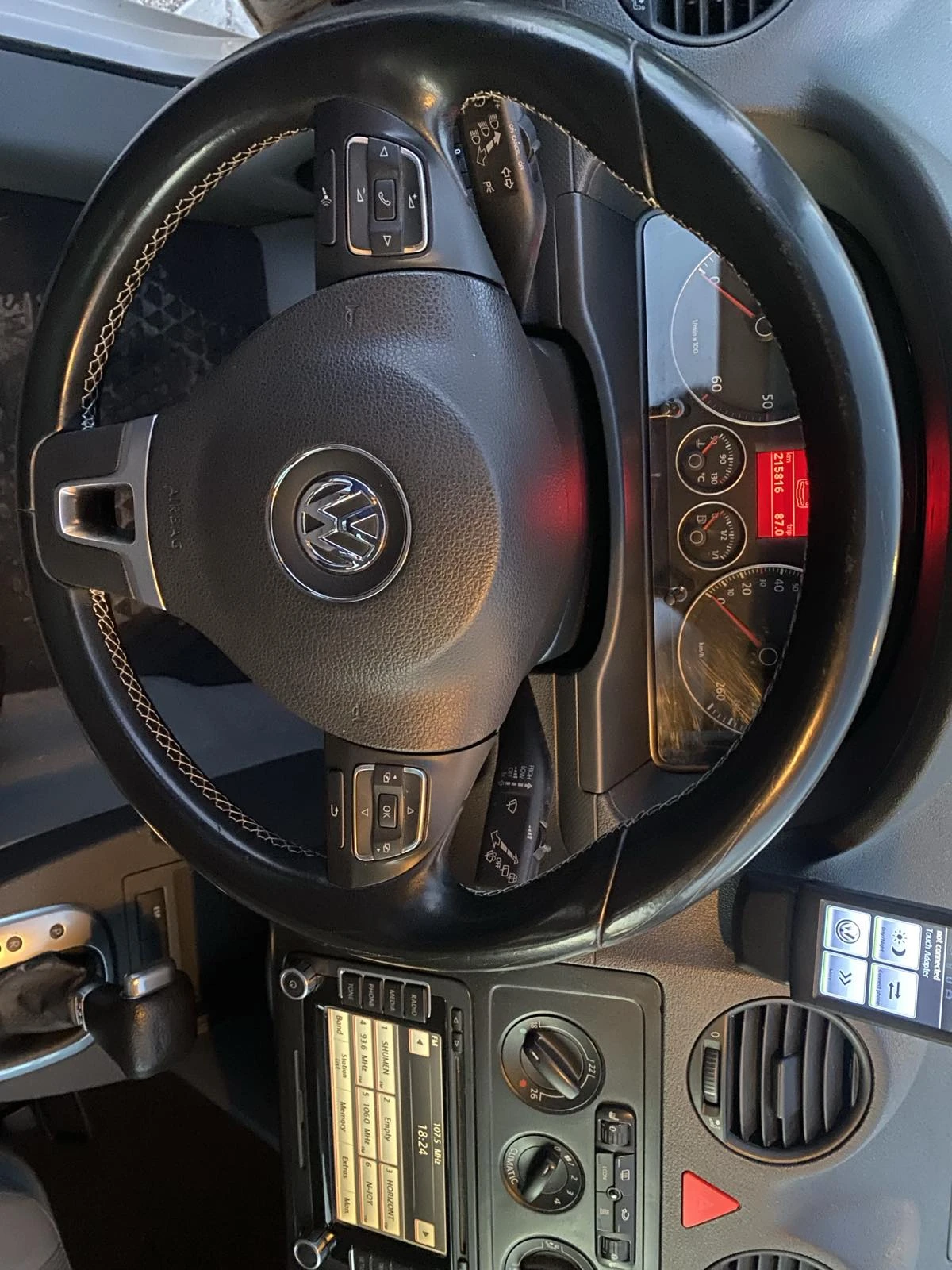 VW Caddy, снимка 12 - Автомобили и джипове - 54122041