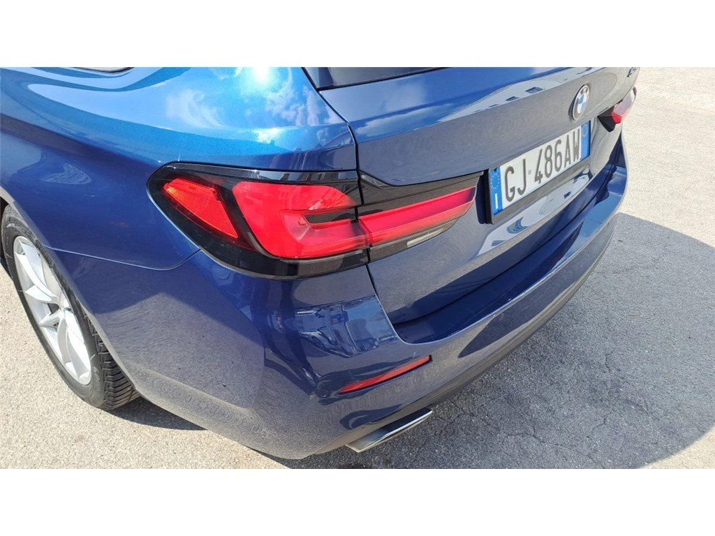 BMW 520, снимка 10 - Автомобили и джипове - 54402780