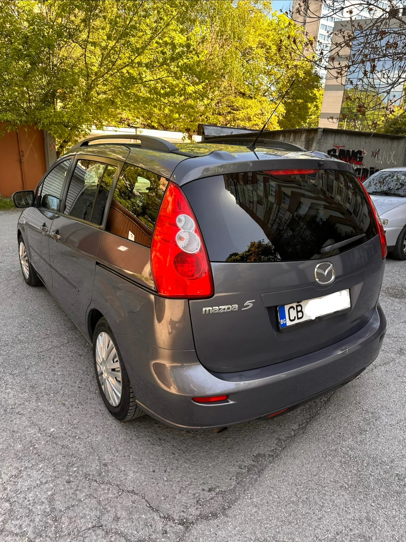 Mazda 5 2.0 diesel, снимка 5 - Автомобили и джипове - 54424395