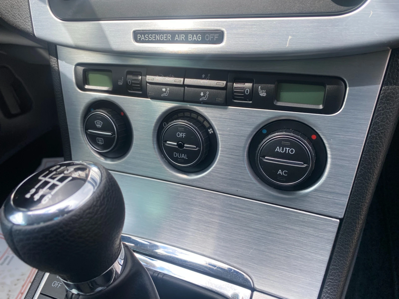 VW Passat 2.0TDI HighLine, снимка 9 - Автомобили и джипове - 54565946