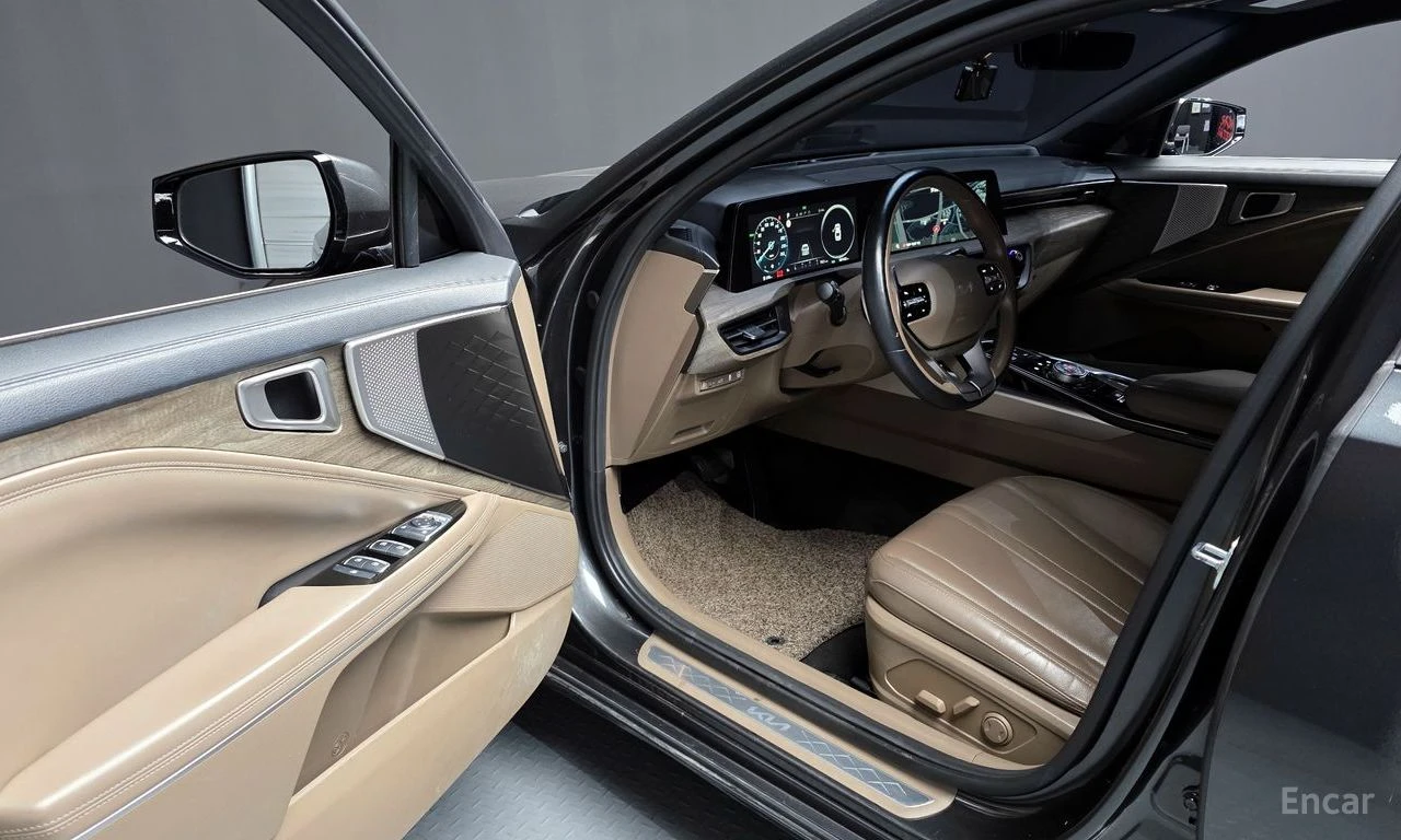 Kia K8 HYBRID* NOBLES* ОДУХВ* 360* HEAD UP* ПАНО, снимка 10 - Автомобили и джипове - 54644580