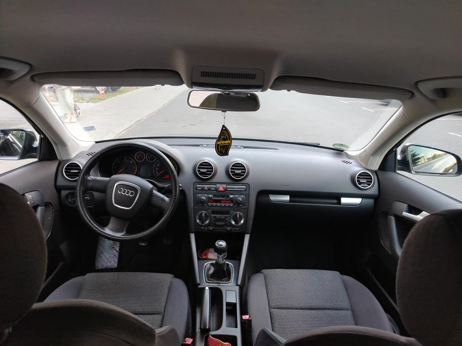 Audi A3 Sportback 2.0tdi, снимка 9 - Автомобили и джипове - 55301215