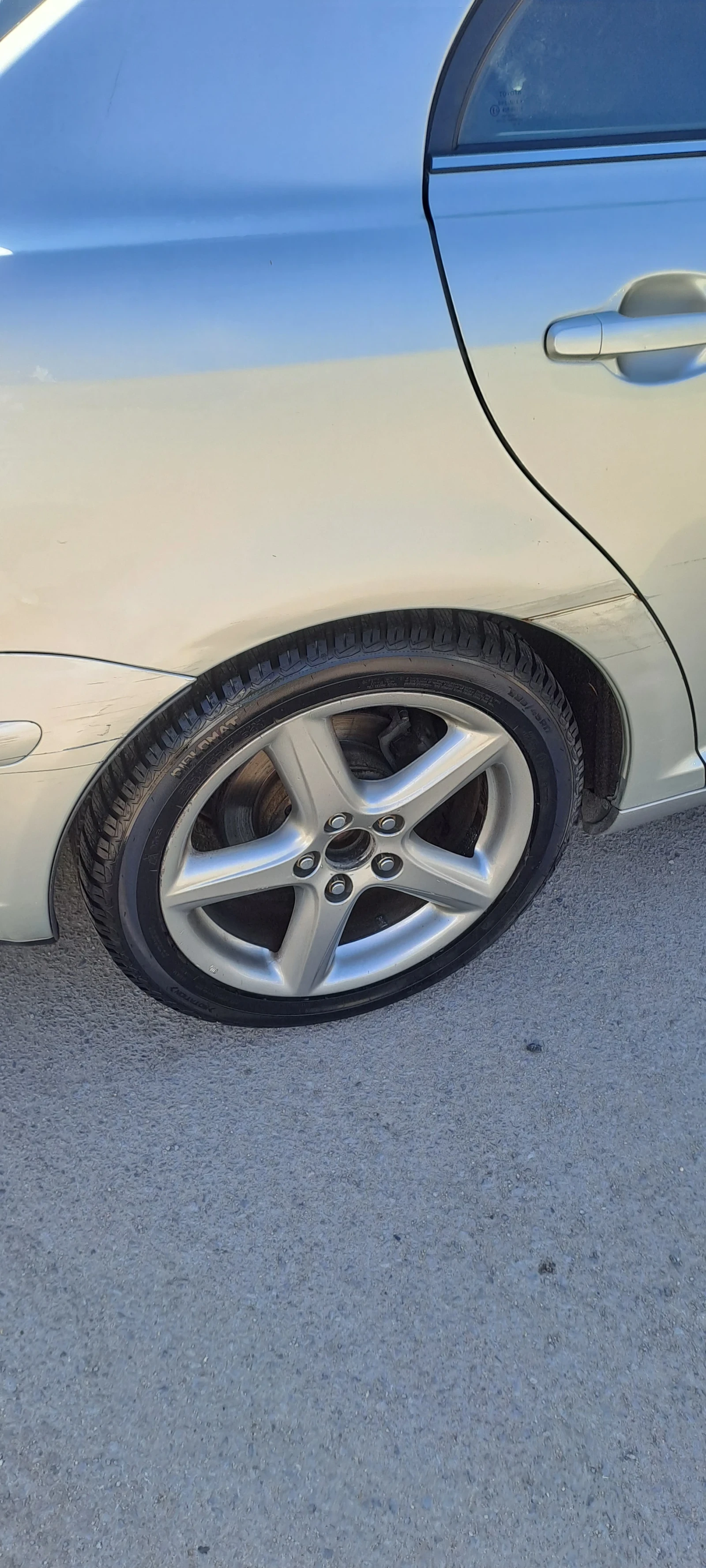 Toyota Avensis, снимка 8 - Автомобили и джипове - 55728912