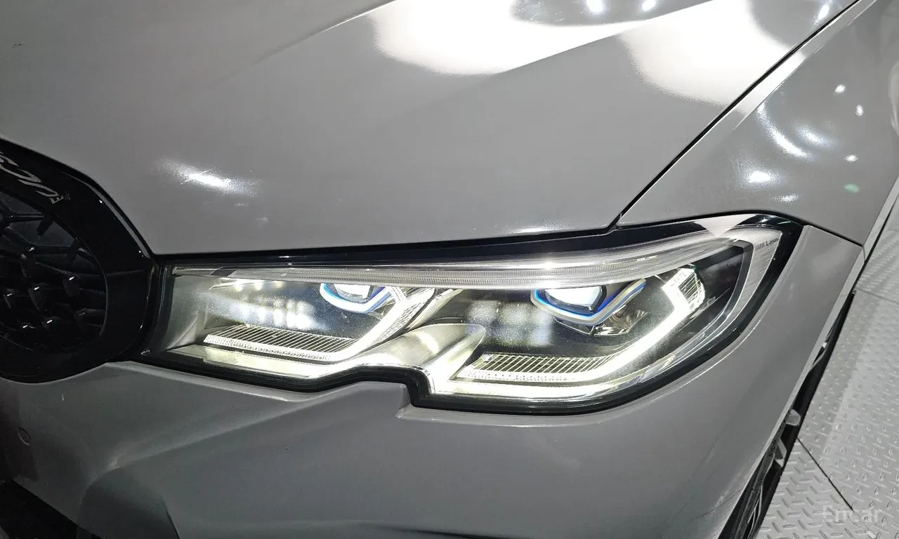 BMW 330 M-sport FULL, снимка 16 - Автомобили и джипове - 55926583