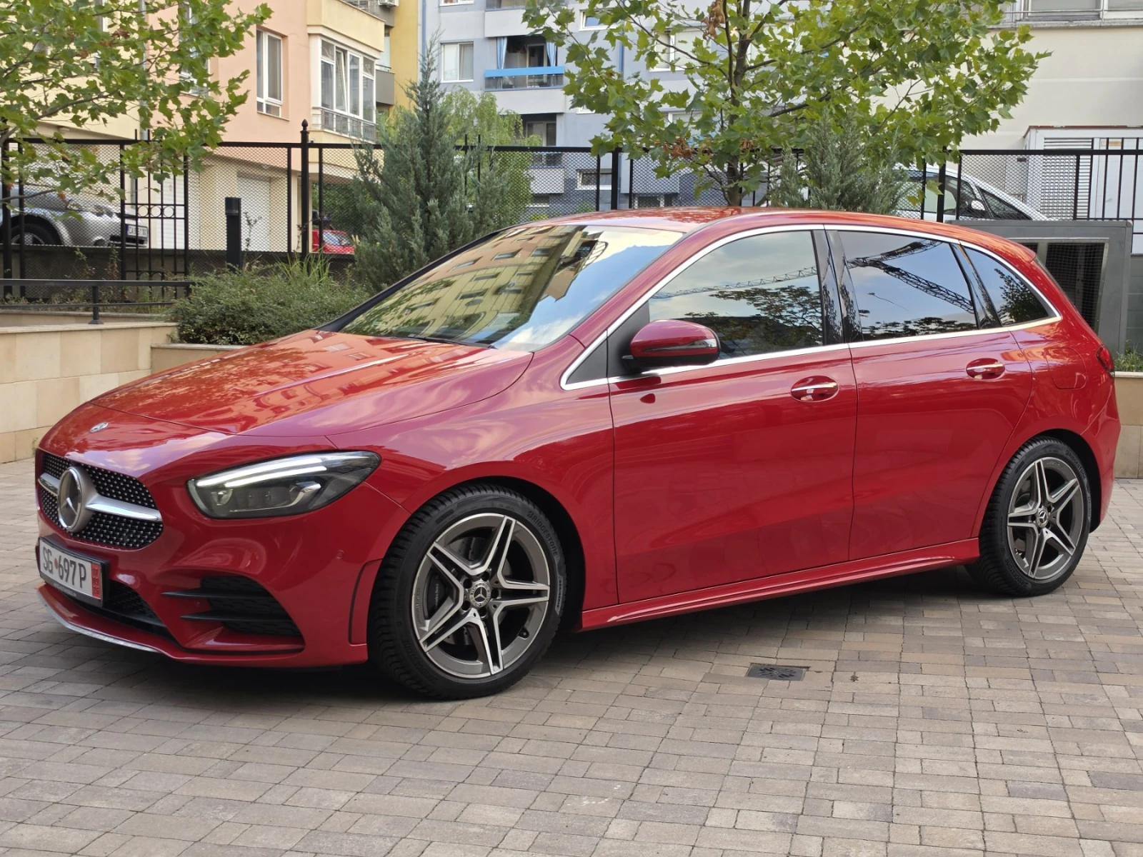 Mercedes-Benz B 220 AMG, BURM, WIDE, MULTIBEAM, 360, снимка 2 - Автомобили и джипове - 55938505