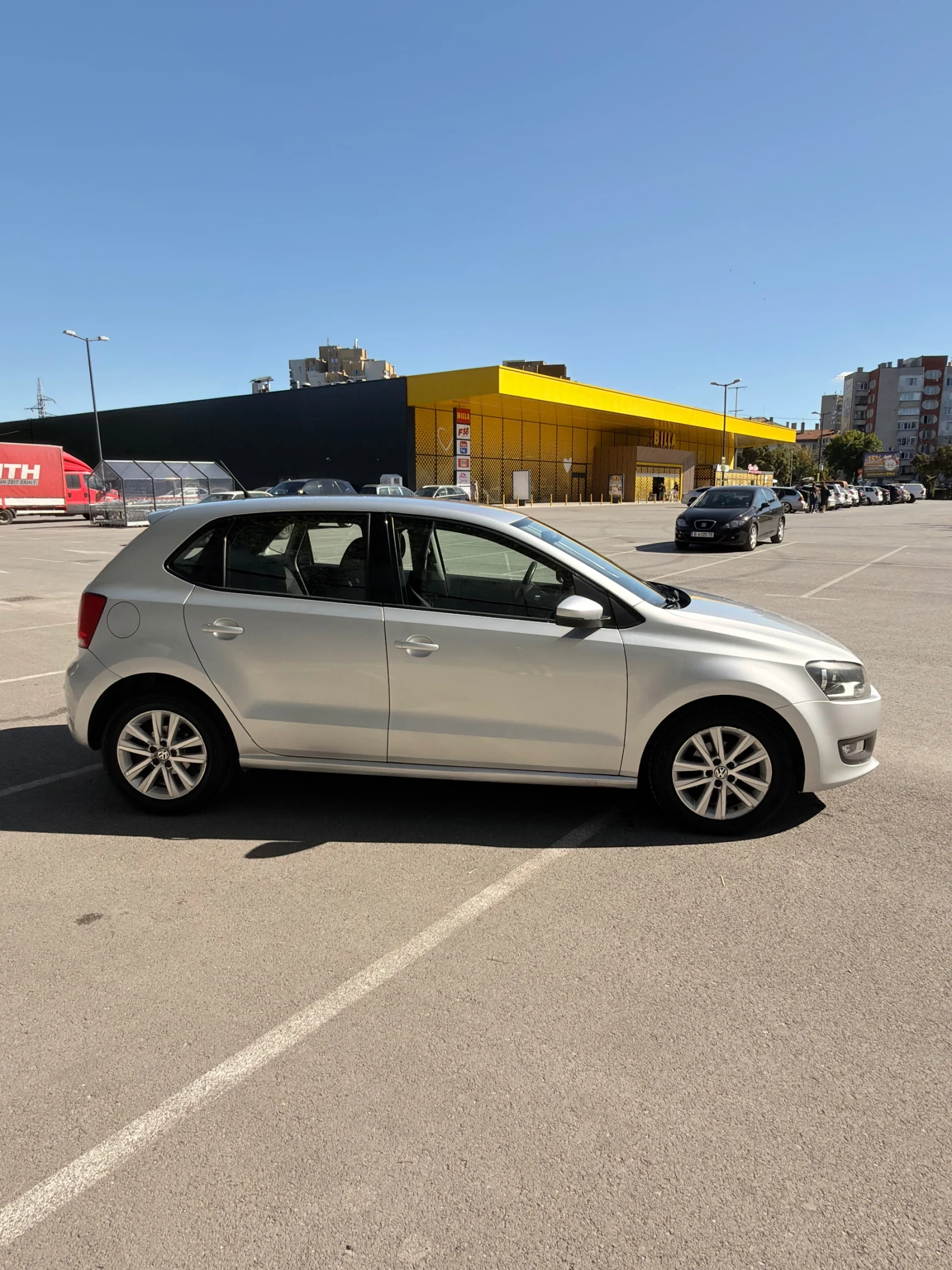 VW Polo, снимка 3 - Автомобили и джипове - 56009720