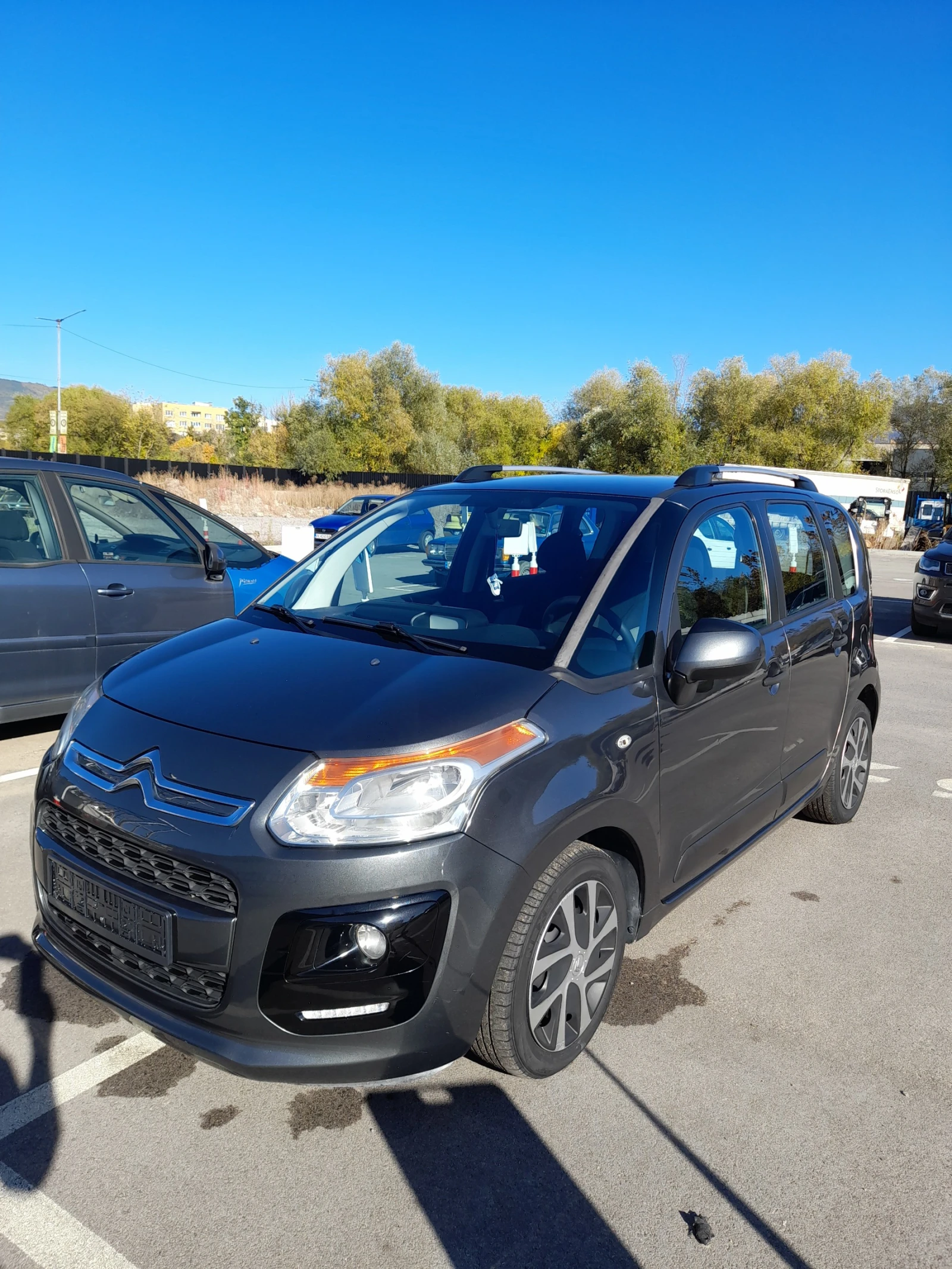 Citroen C3 Picasso, снимка 13 - Автомобили и джипове - 56653931