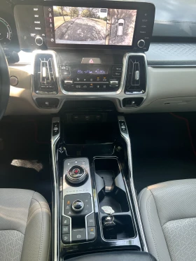 Kia Sorento Hybrid 6+ 1 4WD - 61000 лв. - 69665807 10