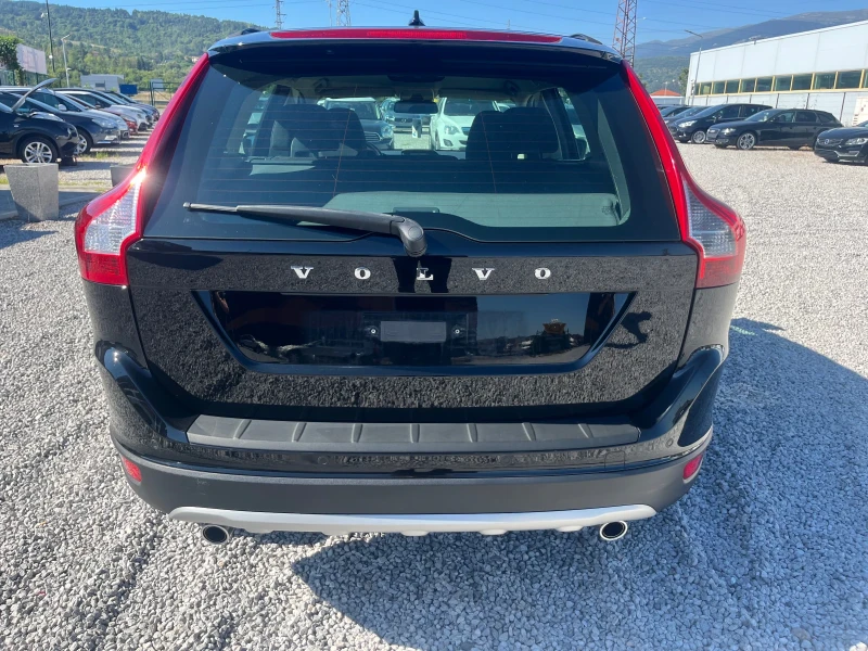 Volvo XC60 2.4D4-164k.c. 4WD. Нова!!!!, снимка 5 - Автомобили и джипове - 51326939