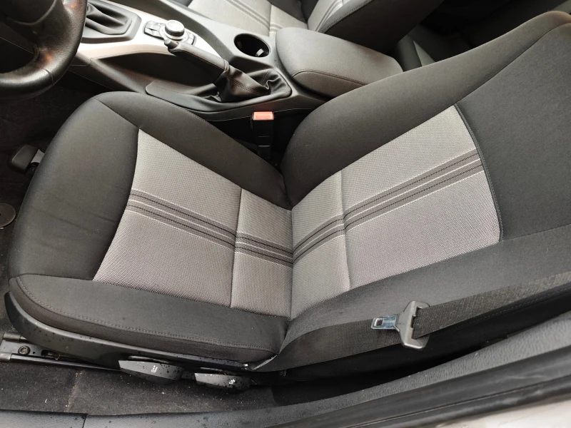 BMW X1 xDrive20d 177 k.c. NAVI, снимка 13 - Автомобили и джипове - 52679811