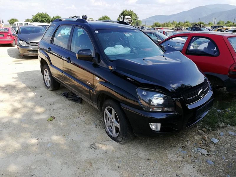 Kia Sportage, снимка 1 - Автомобили и джипове - 22315344