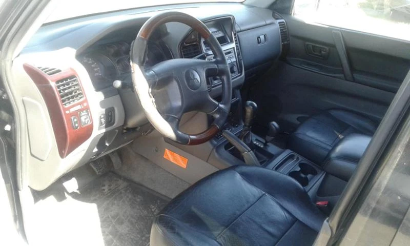 Mitsubishi Pajero 3.2did/на части, снимка 6 - Автомобили и джипове - 26503270