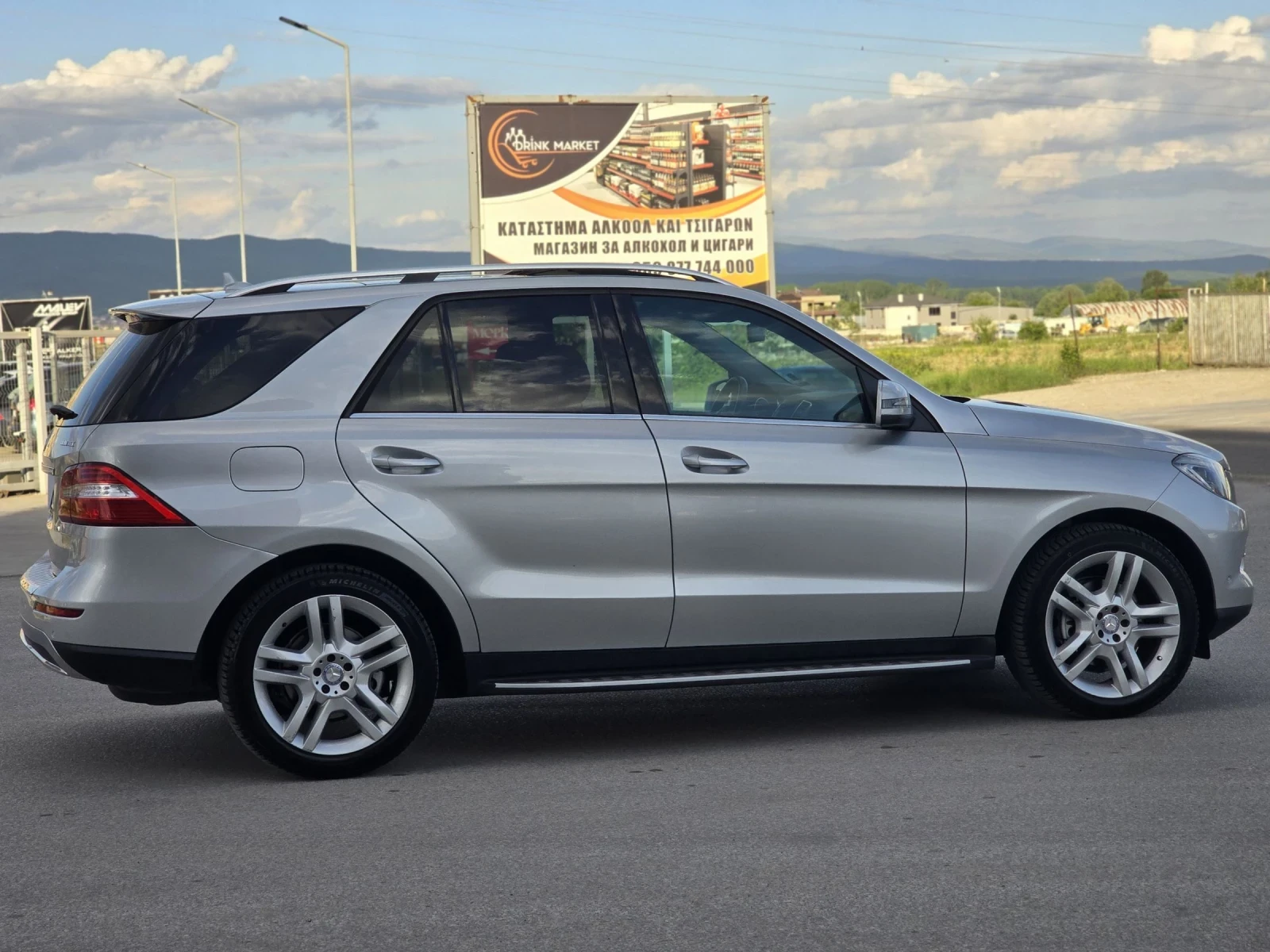 Mercedes-Benz ML 350 Много Запазен !!!! - изображение 6