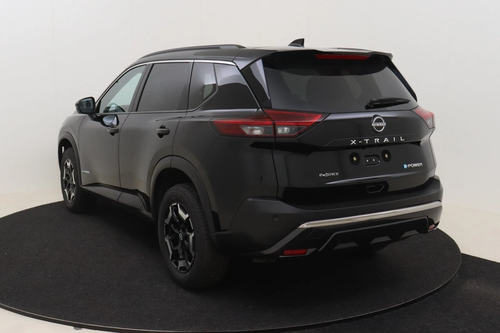 Nissan X-trail 4X4 - E FORCE - E POWER - Trek - изображение 3