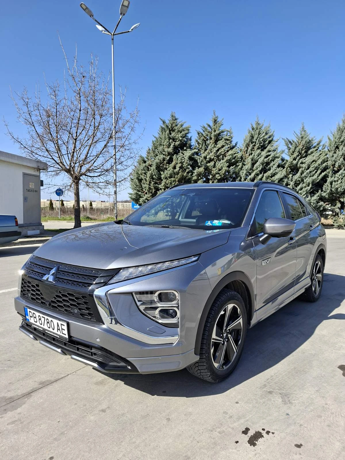Mitsubishi Eclipse Cross | PHEV 4x4 | Instyle | 360gr камери| Гаранция
