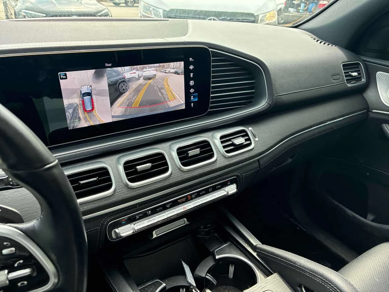 Mercedes-Benz GLE 350 ПОДГРЕВИ * BURMESTER * 360 * PANO * CARFAX, снимка 9 - Автомобили и джипове - 54209038