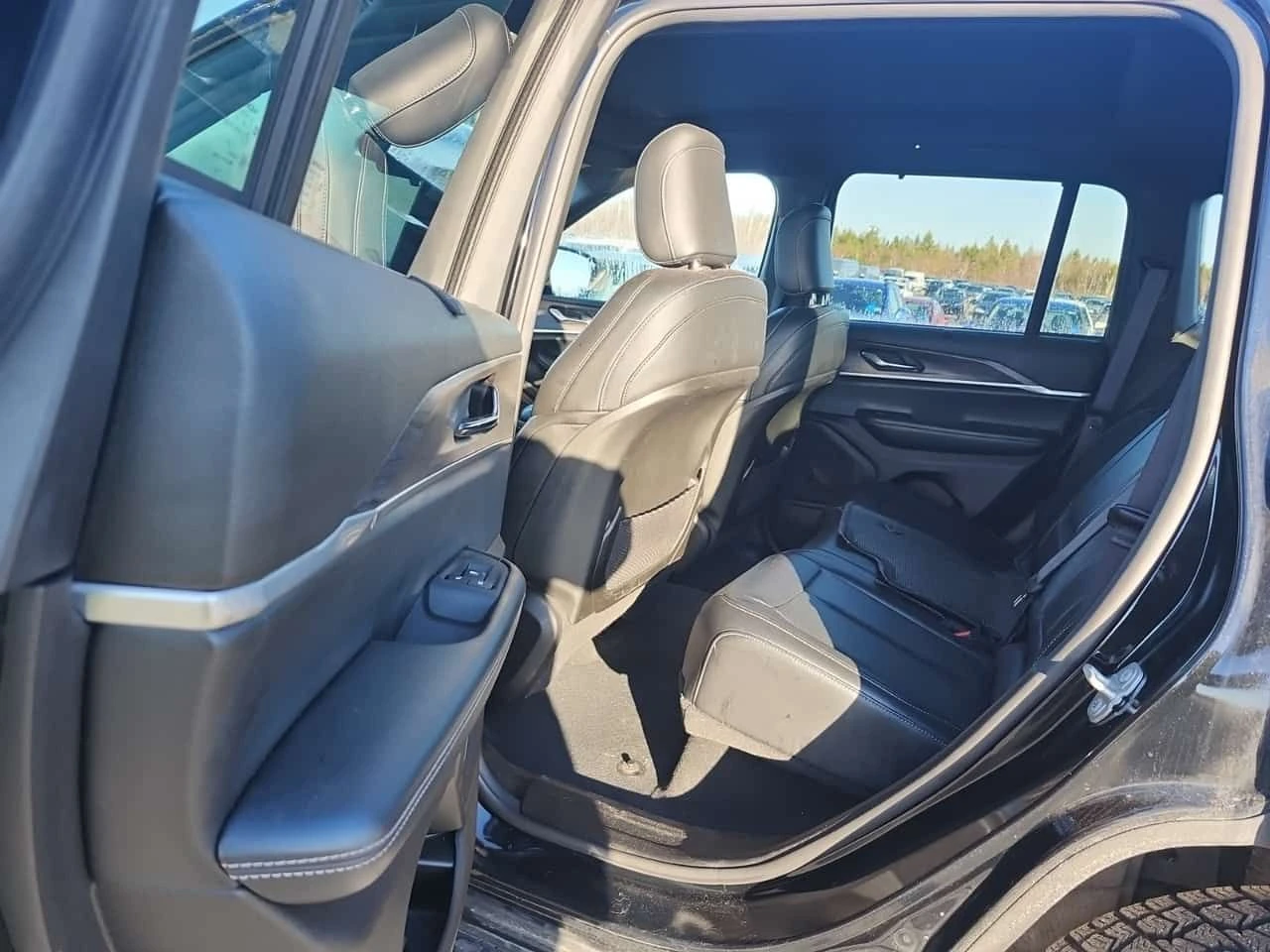 Jeep Grand cherokee LIMITED| PANORAMA| ОБДУХВАНЕ| 360 KAMEРИ| CARFAX, снимка 13 - Автомобили и джипове - 54252298