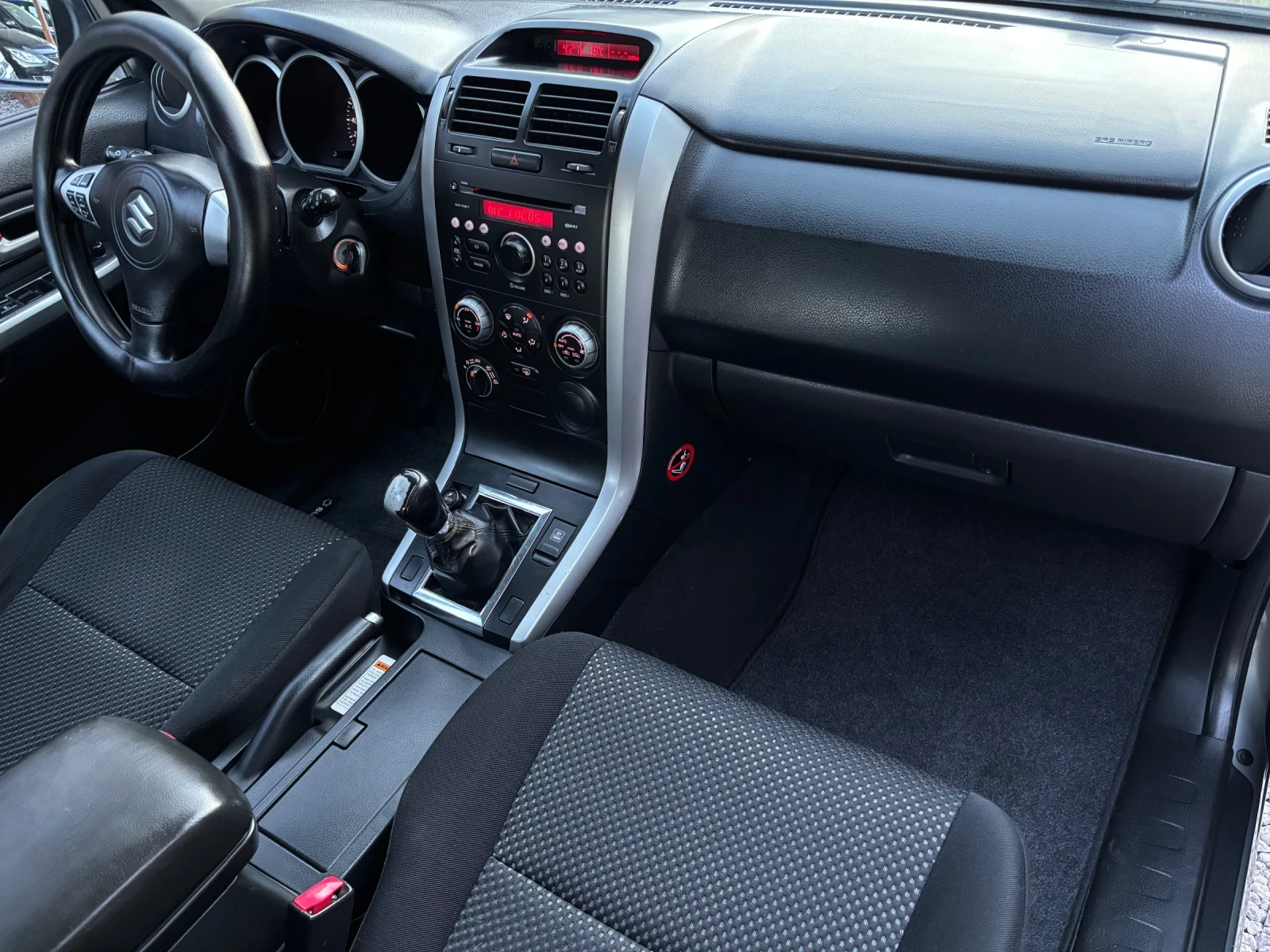 Suzuki Grand vitara 2.0 i A/C | Mobile.bg � ����������� 8