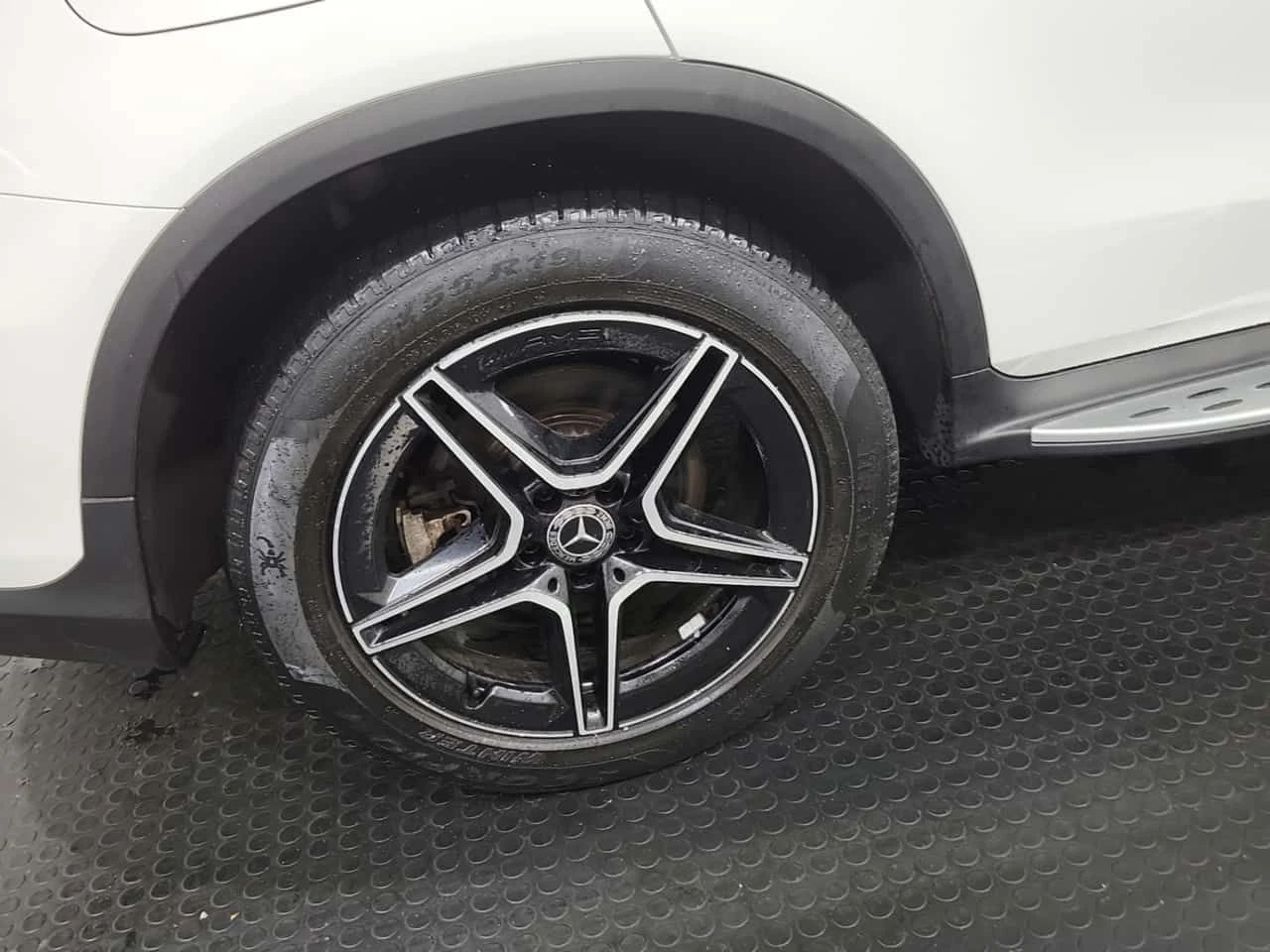 Mercedes-Benz GLC 300 CARFAX, снимка 7 - Автомобили и джипове - 54323860